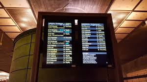 Effective wayfinding and clear, bold colors that separate city transportation from regional, making understanding. Hamed Yahyaei Skanetrafiken