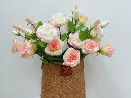 Image result for eustoma lisianthus in vase