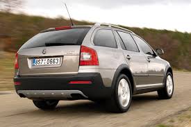 Skoda fabia 4x4 1.8t (2.0l) gt3582r tune after few modifications 497hp and 545nm with 45mm restrictor tpower racing ecu modification with launch control and. Photos Of Skoda Octavia Combi 1 8 Tsi 4x4 Photo Skoda Octavia Combi 1 8 Tsi 4x4 03 Jpg Gr8autophoto Com