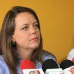 Sin mascarilla y poco distanciamiento: Tomando café autoridades iniciaron  desconfinamiento en Valdivia