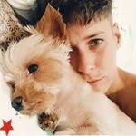 Ida Robledo's Instagram, Twitter & Facebook