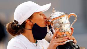 Born 31 may 2001) is a polish professional tennis player. Tennis Iga Swiatek Gewinnt French Open Sport Mix Bild De