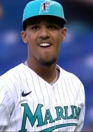 Barbara Hudlin's Instagram, Twitter & Facebook