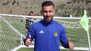 Yeni malatya'dan adem büyük, eski takımı galatasaray'a attığı golden sonra sevinmedi. Adem Buyuk Malatya Ya Veda Etti Malatya Haber