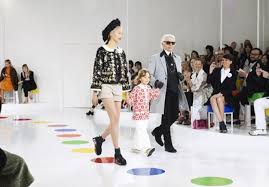 Доставка по рф 0 руб. Chanel Blends Hanbok With Modernism