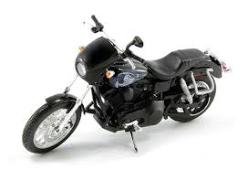 Jax Teller S Harley Davidson Dyna Super Glide Diecast Model Motorcycle By Maisto From Son Harley Davidson Dyna Harley Davidson Dyna Super Glide Harley Davidson