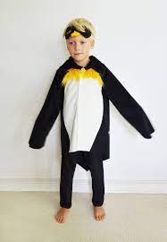 Ziehen sie sich eine schwarze, enge hose an. Die 14 Besten Ideen Zu Pinguin Kostum Selber Machen Pinguin Kostum Selber Machen Pinguin Kostum Halloween Kostum Selber Machen