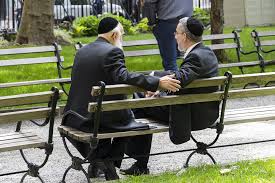 Den antisemitismus die antisemitismen význam. Biti Opaskem Nadavky Nemecti Zide Se Boji Narustu Antisemitismu Utoci Muslimove I Krajni Pravice Aktualne Cz