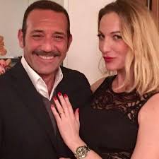 Quando comincia, le coppie, i tentatori, location e cosa c'è da sapere Valentina Temptation Island 2021 Chi E Il Suo Ex Marito E Perche E Finita