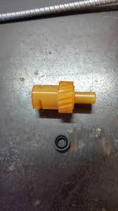 Found 19 Tooth Speedometer Gear Pb Trans For B Bodies