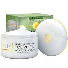 100 Zeytinyagi Icerigi Ile Cildinizi Besler Yumusaklik Ve Canlilik Hissi Verir Ipeksi Bir Goruntu Kazanmas Olive Oil Skin Care Oil Skin Care Olive Oil Skin