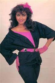 Kimi Katkar - FamousFix