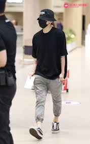 G Dragon Hq Gaya Model Pakaian Pria Gaya Pria Pakaian Pria