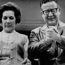 Salvador guillermo allende gossens (spanish: Salvador Allende Installed As President Of Chile Archive 1970 Chile The Guardian