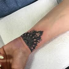 Fortunately, there are new makeup formulations that let you cover tattoos up as long as you need to and will not. Cover Up On Cay From This Morning Coveruptattoo Blackwork Dotworktattoo Dotwork Redtatto Wrist Tattoo Cover Up Tattoos For Women Wrist Tattoos For Women