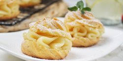 Maybe you would like to learn more about one of these? 6 Cara Membuat Kue Sus Kering Enak Dan Gurih Cocok Untuk Camilan Sehari Hari Merdeka Com
