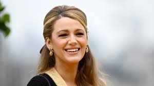 Blake Lively révèle que sa mère a été victime d'une tentative de meurtre :  "Un homme a essayé de prendre sa vie"