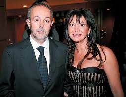 Χαριτοσ δημητριοσ μωραϊτη αιμιλια ζλατανοσ χρηστοσ μαγκουτη ελενη. Koystas Giannikopoyloy Einai Gegonos Den Einai Ametaklhto To Diazygio Toys Mononews