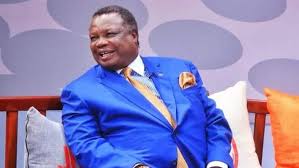 He always wear a gold chain, bracelet and watch. Francis Atwoli Denies Claims He S Been Flown To Germany For Treatment