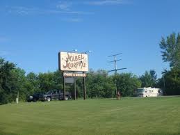 Mabel Murphy S Is A Delightfully Charming Restaurant In The Small Town Of Fergus Falls Minnesota Address 340 Cottage Restaurant Storybook Cottage Restaurant