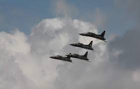 El presidente andrés manuel lópez obrador encabeza la ceremonia conmemorativa del 104 aniversario de la creación de la fuerza en la base aérea militar 1 general alfredo lezama álvarez, mejor conocida como base aérea de santa lucía, el mandatario está. Pena Nieto Conmemorara El Dia De La Fuerza Aerea Mexicana Notisistema