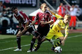Die aircondition soll repariert werden. 1 Fc Nurnberg Pino Ich Bleibe Beim Club