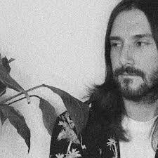 Max Hardy's Instagram, Twitter & Facebook