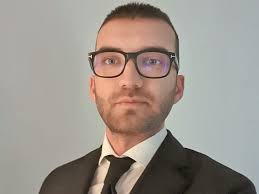 Incadrarea tine de judecata entitatii cu privire la acest aspect. Care Ar Putea Fi Strategia CastigÄƒtoare De InvestiÅ£ii Pe BursÄƒ In 2021 Orientare Pe Termen Lung Adaptare InvestiÅ£ii In Fonduri Si Expunere Mai Mare Pe AcÅ£iuni