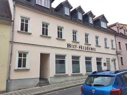 Darunter sind 12 wohnimmobilien und 3 gewerbeimmobilien. Wohnungen Mieten In Oschatz