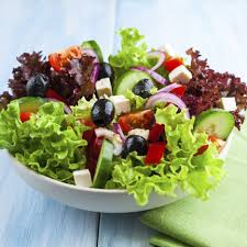 Head Over To Our Facebook Page To Learn How You Can Win A 25 Gift Card For Your Favorite Salad In Cache Valley Comida Ensaladas Frescas Ensaladas Recetas