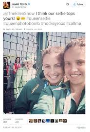 The Best Celebrity Photobombs 2013 2014 Abc7 San Francisco