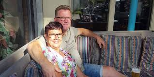 Love Lives On For Sandra