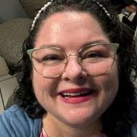 Laura Tidwell's Instagram, Twitter & Facebook