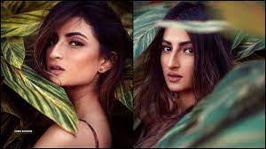 Palak Tiwari S Instagram Account Deleted But Who Is The Pt Whom Shweta Tiwari Is Following Latest News India Get Breaking Exclusive News Headlines Now and then point 2. 9mmnews com