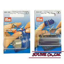 ( 0.0) out of 5 stars. 2pcs Set 2 Yarn 4 Yarn Guides Prym Strick Fingerhut Knitting Thimble Original Authentic A613