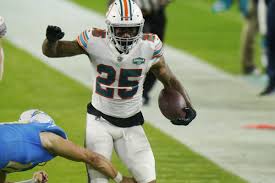 Within minutes of howard's trade request, the kansas. Dolphins Xavien Howard Cools Off La Chargers With Key Interception