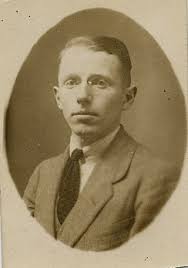 Book Review: Whisky by Aeneas MacDonald