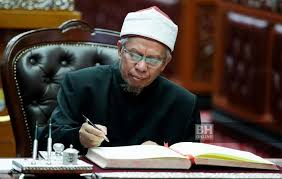 Qian tang, assistant director general for education, unesco. Dr Zulkifli Mohamad Al Bakri Friends Home Facebook