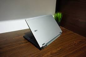 View and download dell latitude e6410 specifications online. Laptop Dell Latitude E6410 Core I5 Eksekutif Computer