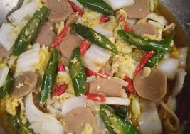 Sawi putih adalah sejenis kubis yang berasal dari beijing, cina. Resep Tumis Sawi Putih Bakso Dan Telur Oleh Ratna Wijayanti Cookpad