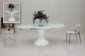 savor modern round extend able white