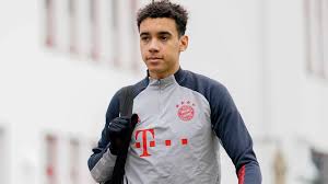 Casteels cut out the austrian defender's cross but dropped the ball right at the feet of eric maxim choupo. Bundesliga News Bayern Verbleib Musiala Hat Offenbar Druckmittel