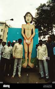 Amitabh bachchan nude