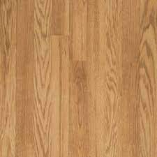Pergo Max 7 5 8 In W X 47 9 16 In L Natural Oak Laminate Flooring Flooring Laminate Flooring Wood Laminate