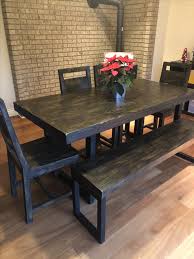 Comfortable and with style, modern and design dining tables can be equipped with integrated extension leaves or they can come with butterfly side leaves also adapting. Gorgeous Urban Barn Modern Dining Room Table Set Classifieds For Jobs Rentals Cars Furniture And Free Stuff