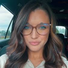 Haleigh✨ (@Haleigh023)