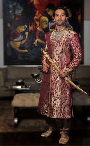 Indian wedding clothes are elaborate set of clothes worn by the bride, bridegroom and other relatives attending the wedding. Myshaadi In The Royal Indian Groom Indian Groom Groom And Groomsmen Attire Indian Groom Wear
