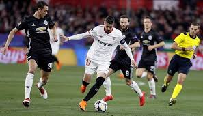 A series of missed chances in the second half let the spanish side off the hook and united were duly punished in the closing stages. Sevilla Y Manchester United Empatan 0 0 En La Ida De Los Octavos De Final De La Champions League Foto 1 De 7 Internacional Futbol Peru Com