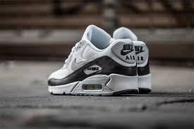 Sneaker Central Nikea Air Max 90 Foot Locker Nike Air Max Nike Nike Air Max 90 White