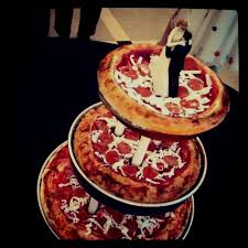 Pizza Wedding Cake This Is A Real Cake I Made For My Best Friends Wedding Pizza Wedding Cake Pizza Wedding Pizza Cake